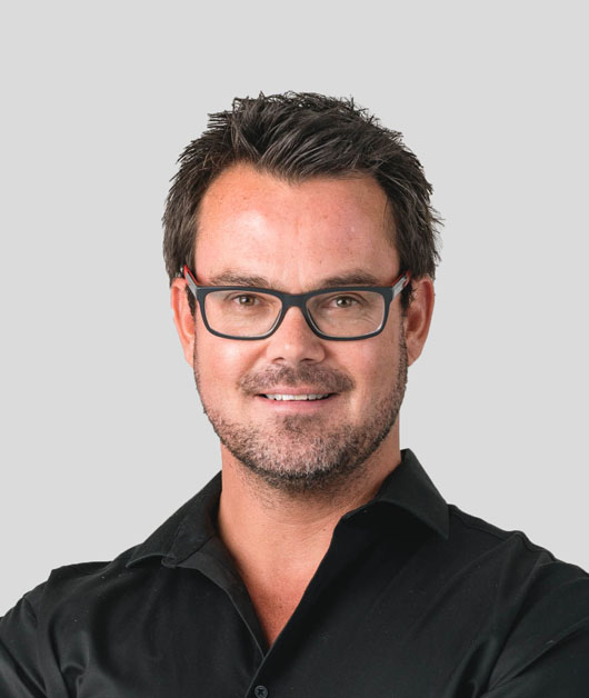 Dillon Claassens - remax cayman islands