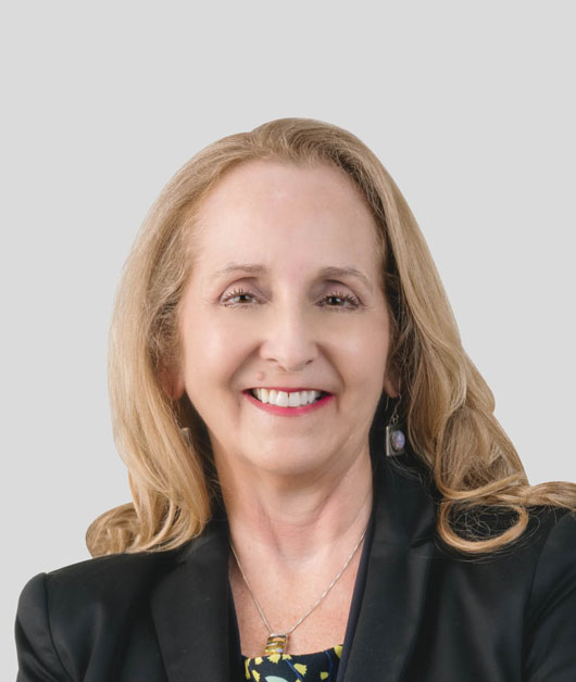 Edna Ebanks - remax cayman islands
